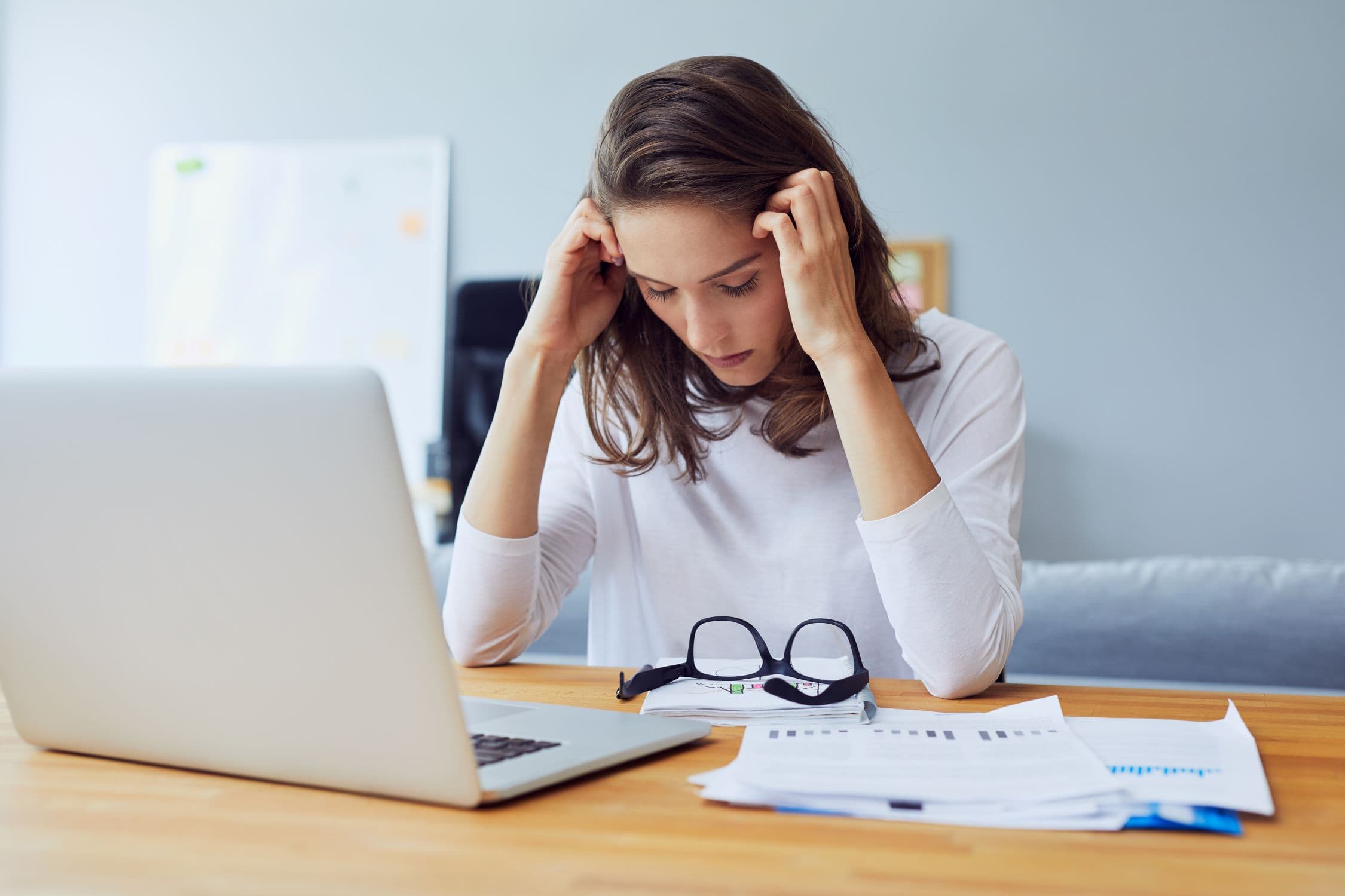sadbusinesswoman
